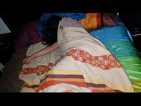 ❤️ Patėvis bara savo jauną pamotę, kol ji miega. ️❌ Gražus porno prie porno lt.sex00.top ❌️